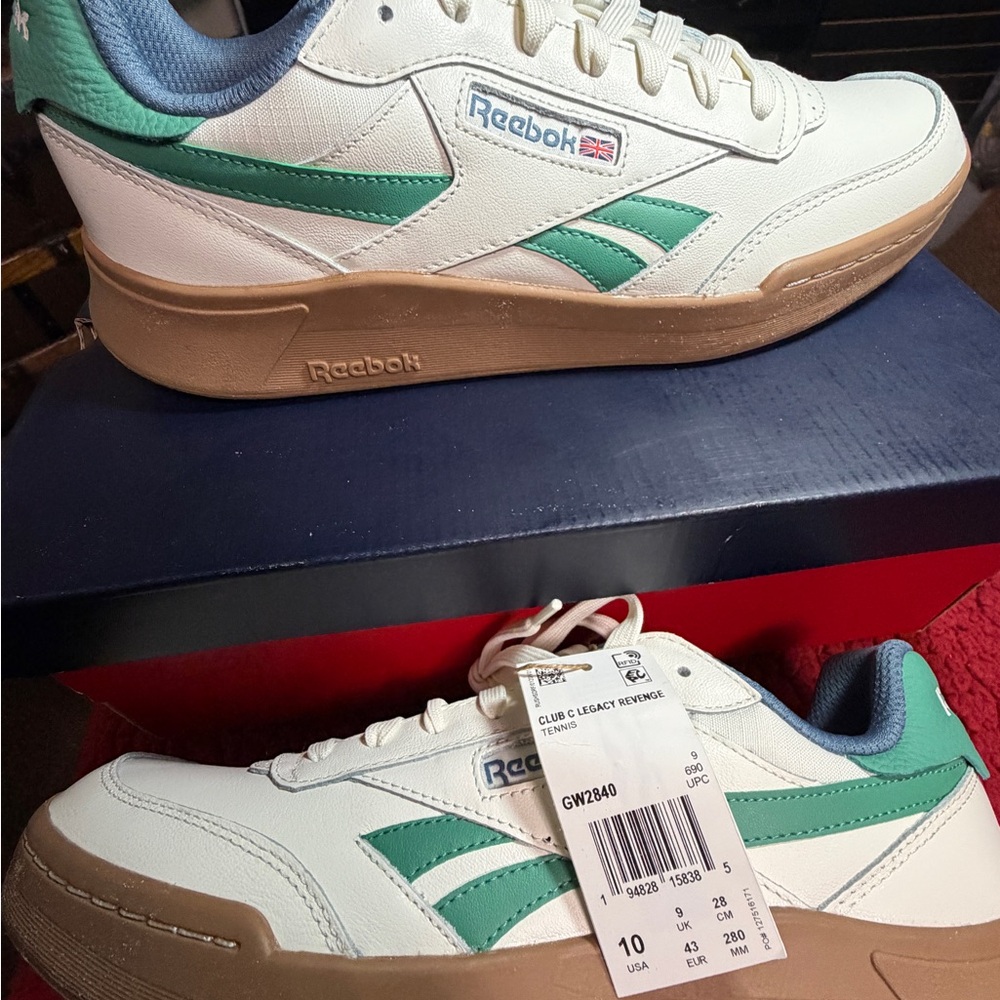 DEADSTOCK Reebok Club C Revenge Legacy SIZE 10 Chalk Semi Future Teal GW2480